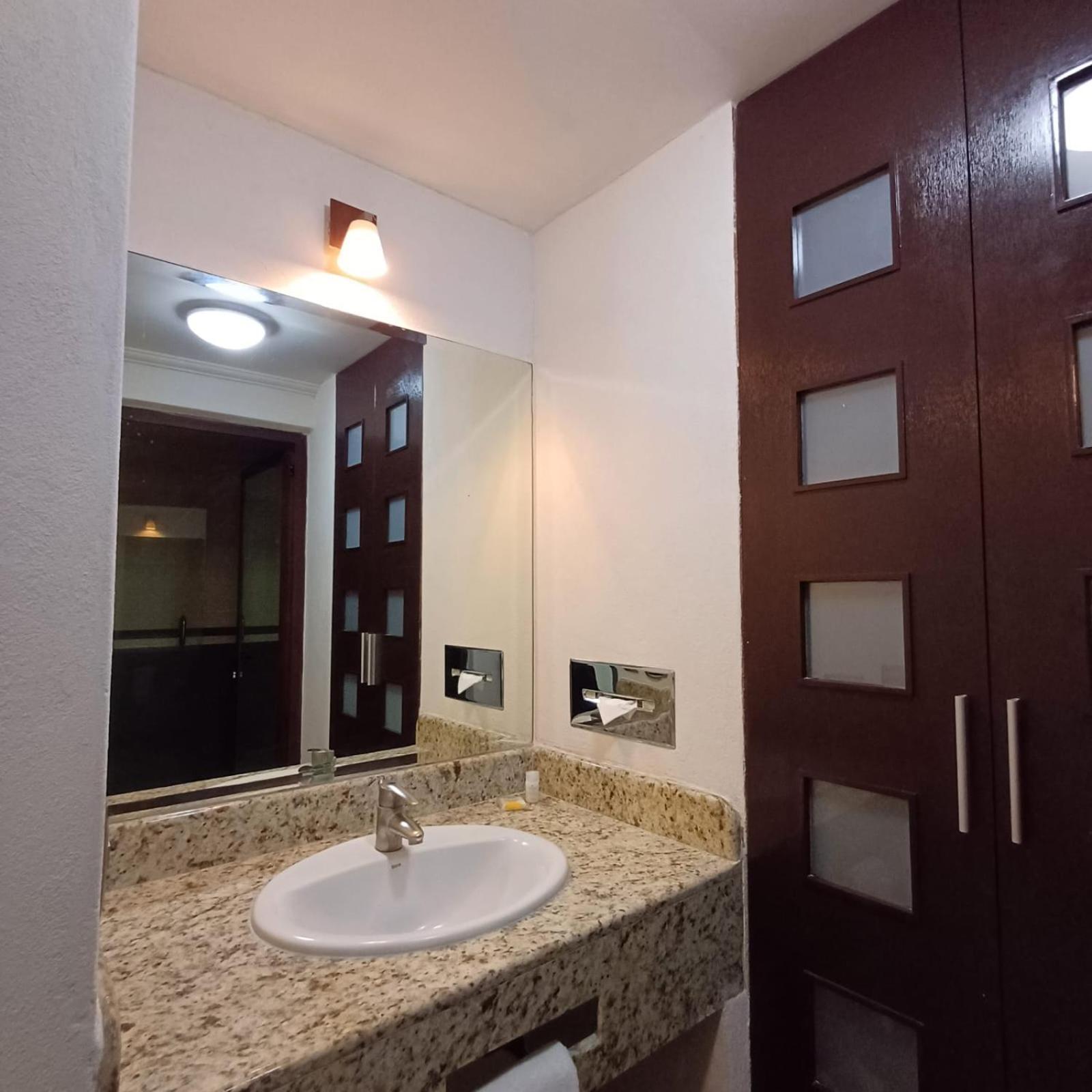 Sleep Inn Puebla Centro Hist Rico ภายนอก รูปภาพ