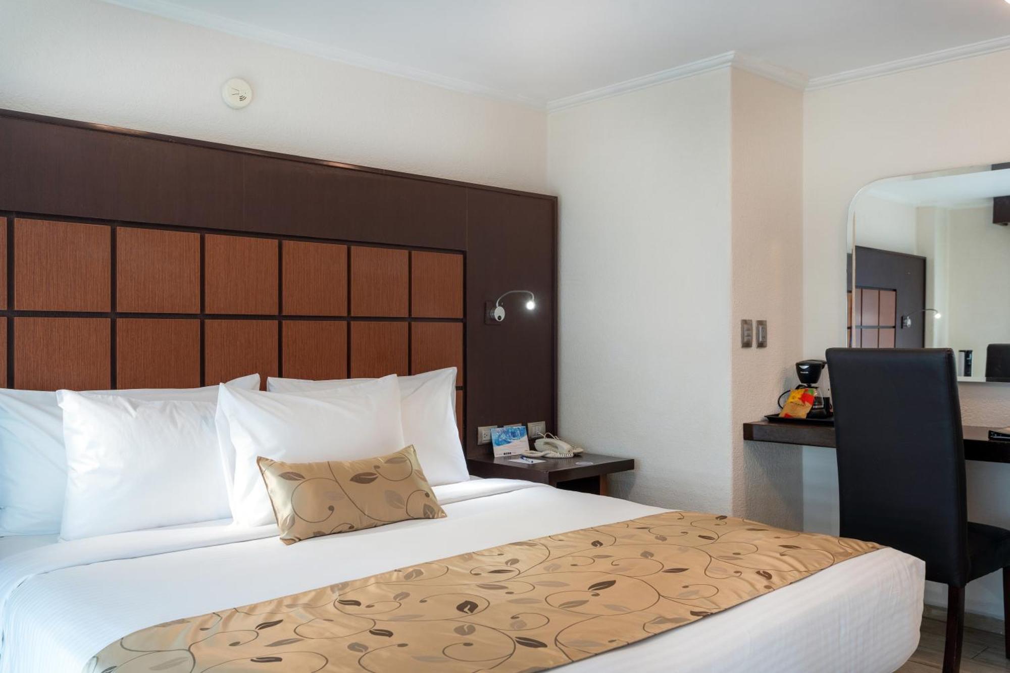 Sleep Inn Puebla Centro Hist Rico ภายนอก รูปภาพ